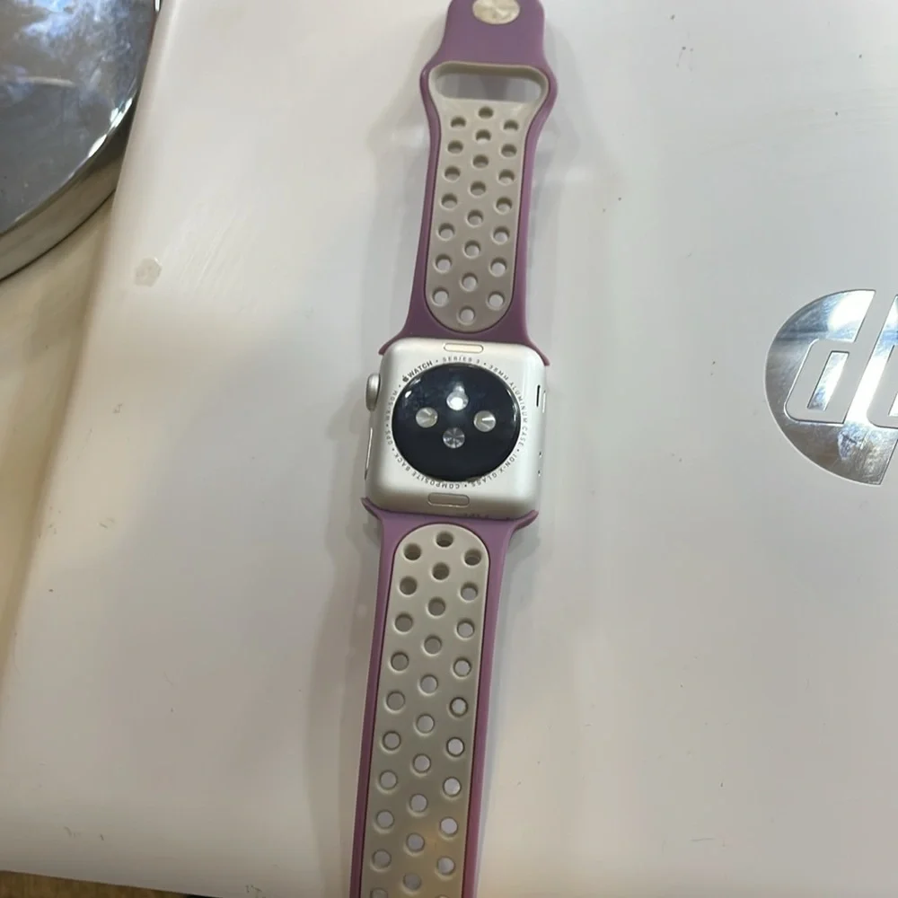 Hp laptop and Apple Watch Series 3 38MM aluminum case comes with both chargers
